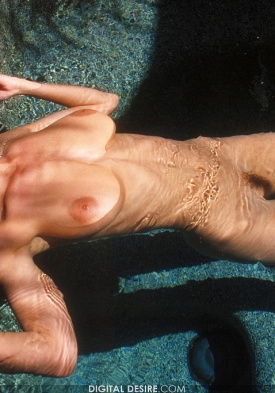 Veronica Zemanova Outdoor Shower